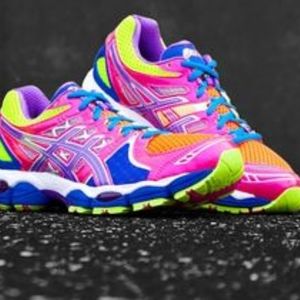 11M Asics Nimbus Running Shoes